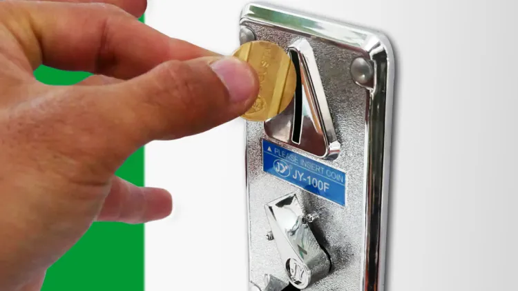 Ilustrasi Penggunaan Mesin Laundry Sistem Koin