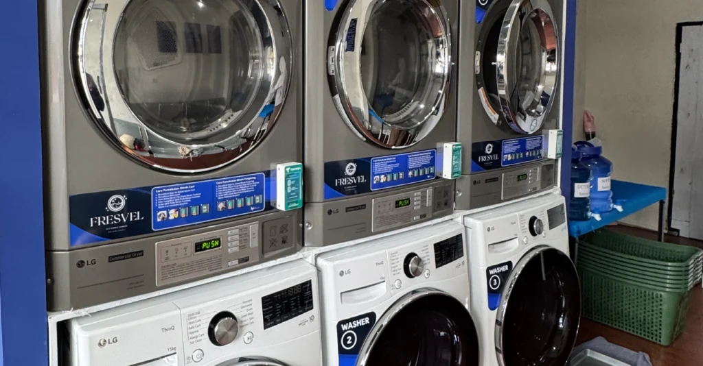 Laundry self service sistem QRIS